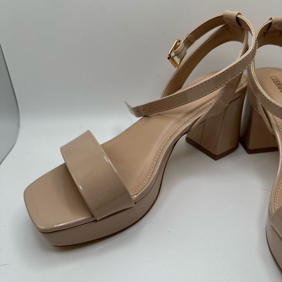 CUSHIONAIRE Women's platform dress sandal +Memory Foam 7 WIDE NUDE - Picture 7 of 7
